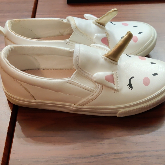 Old Navy Unicorn Shoes (10) - Picture 2 of 6